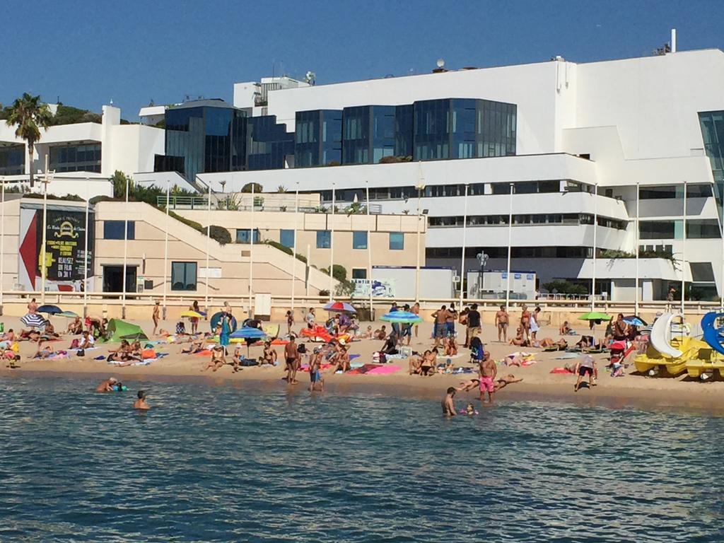C027-Spacieux & Lumineux Appartement - Centre De Cannes Exteriör bild